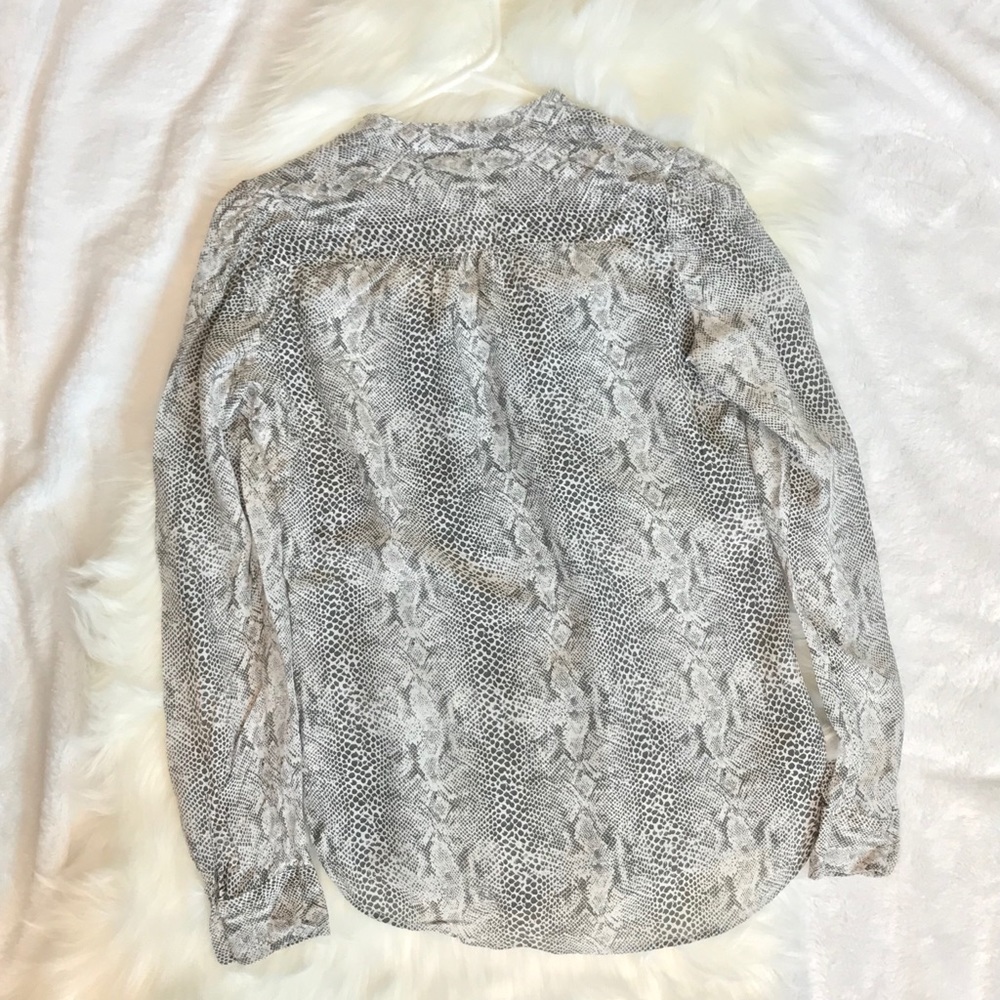 100% Silk Snake Print Blouse - Picture 3 of 4